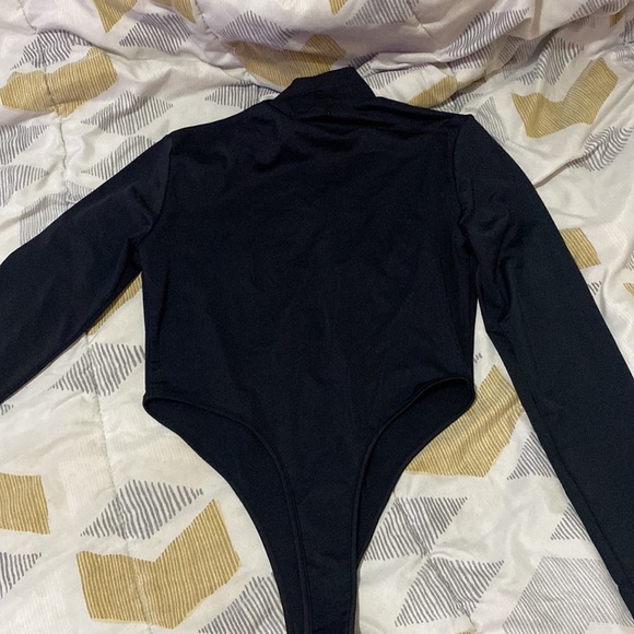 Bathing suit - Picture 5 of 5